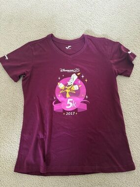 Disneyland Paris 25th Anniversary 5K 2017 Burgundy Lumière Women’s XL